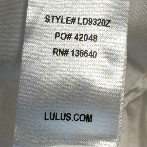 Lulus White Sleeveless‎ Tank Top Crochet Trim Details Casual Summer - Picture 7 of 7